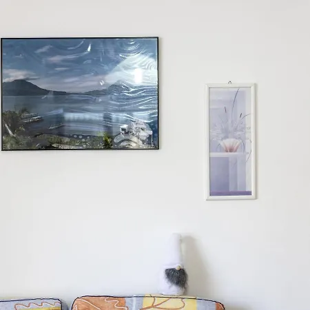 Modern In Bs With Terrace