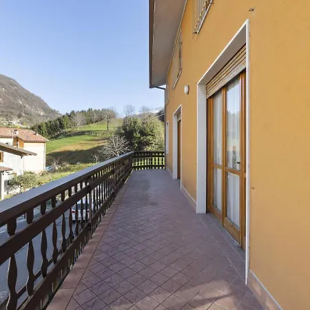 Modern In Bs With Terrace Apartment Angolo Terme
